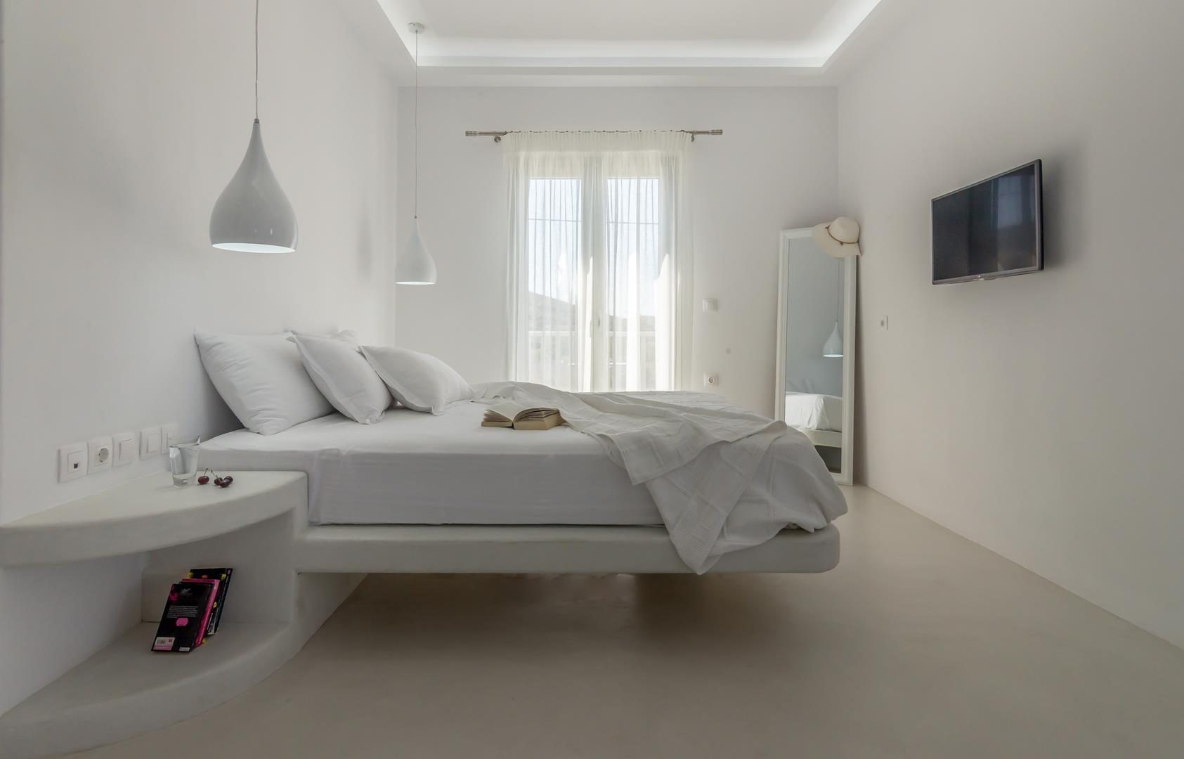 Milos hotel