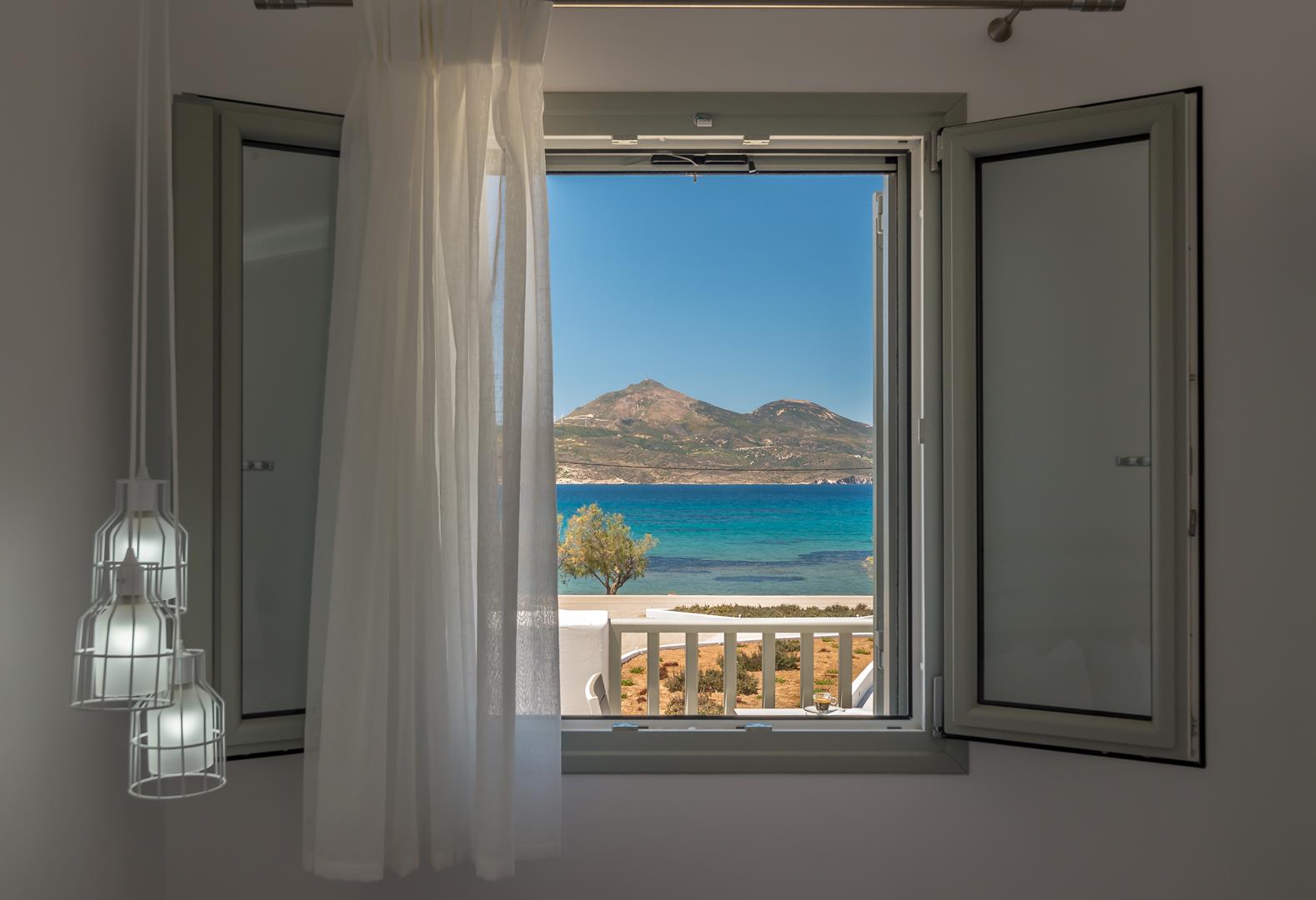 Hotel Milos