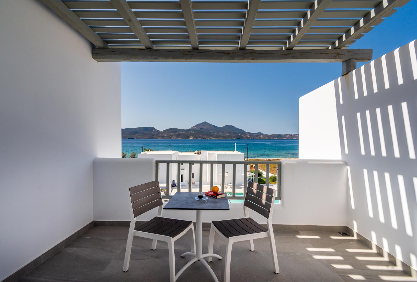 Hotel Milos