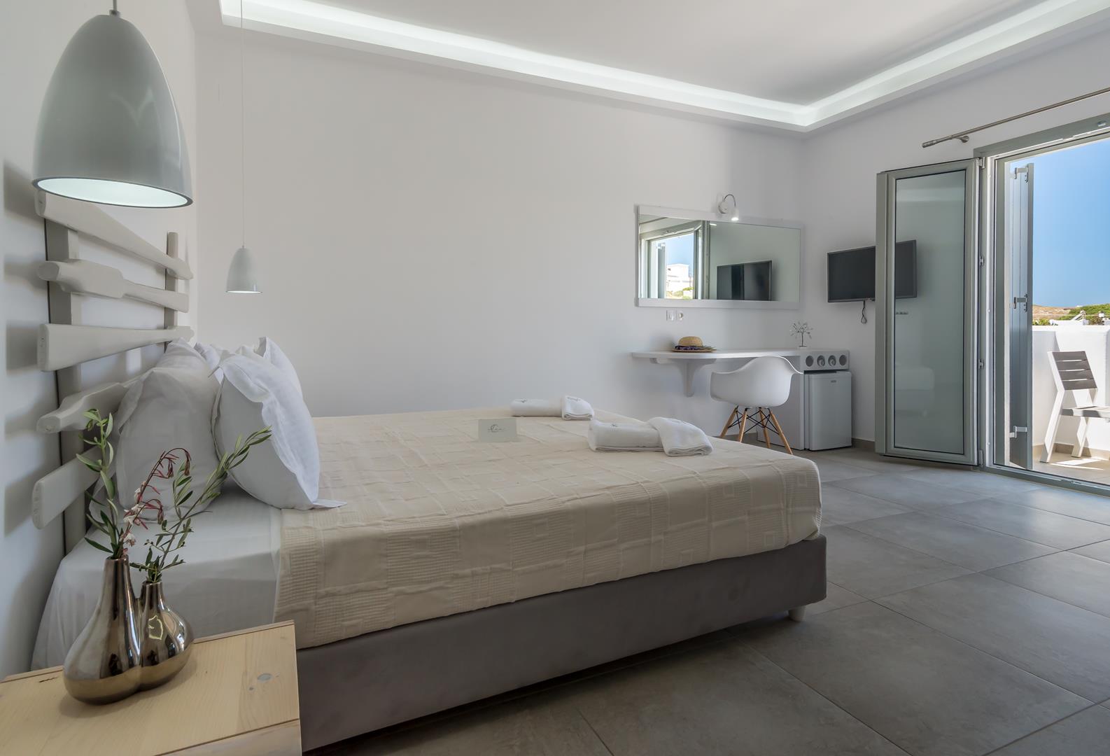 Hotel Milos