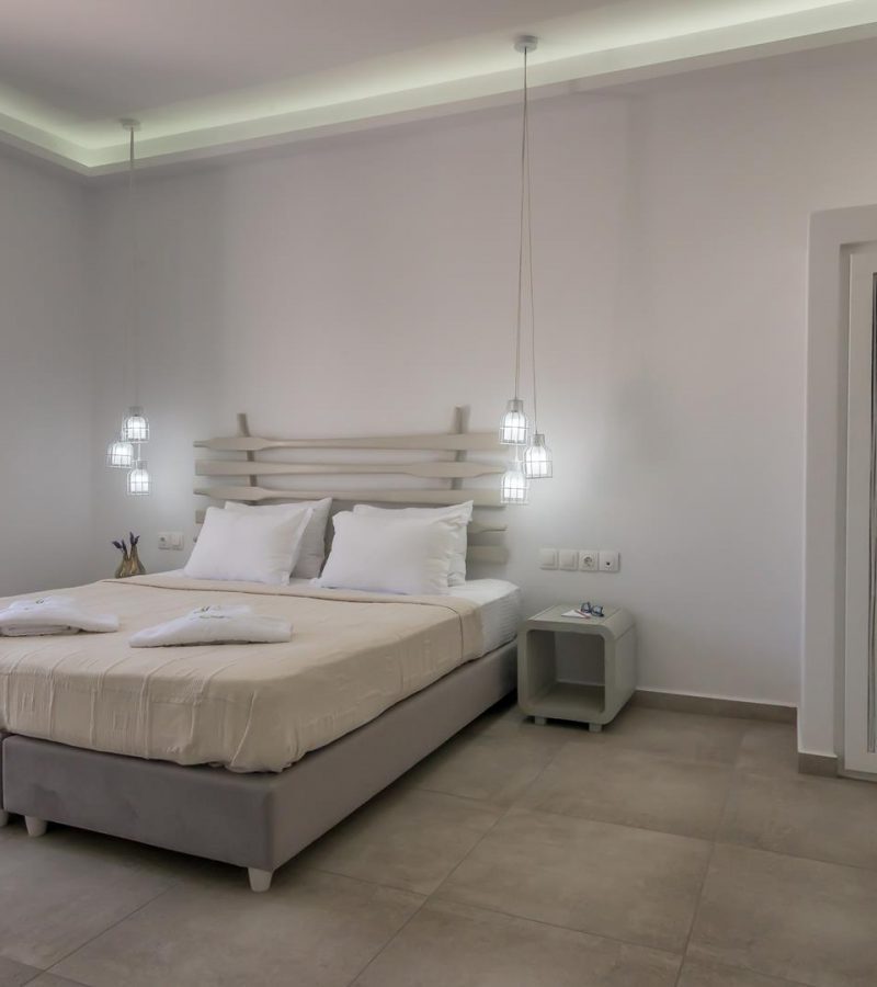 Milos hotel