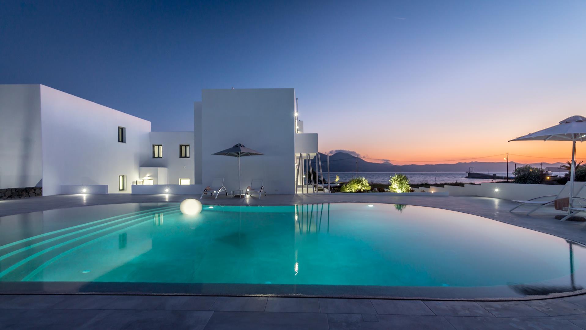 Milos hotel