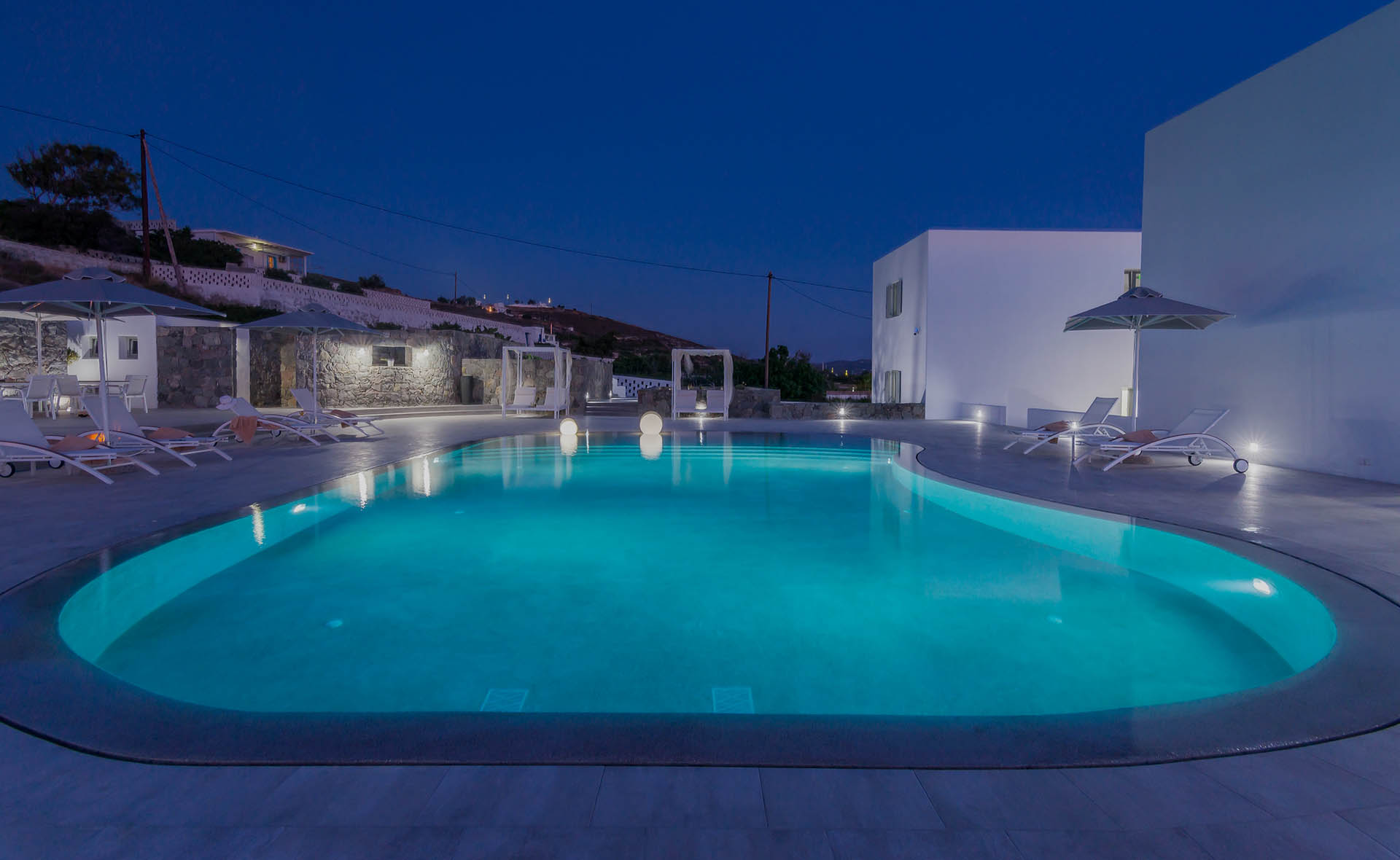 Milos hotel